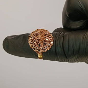 01 Pcs Gold Plated Ring