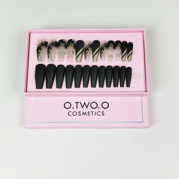24 Pcs Black Matte Perfection – O.two.o Nail Polish